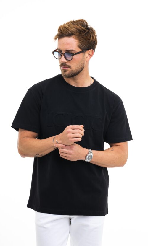 T-SHIRT OVERTamanho ICICIC PRETA