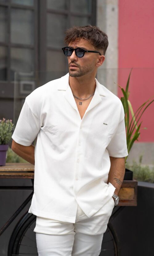 CAMISA URBANA OVERTamanho BRANCA