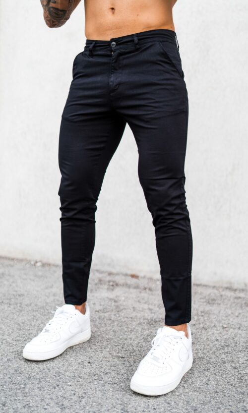 CALÇA CHINO SLIM FIT PRETA