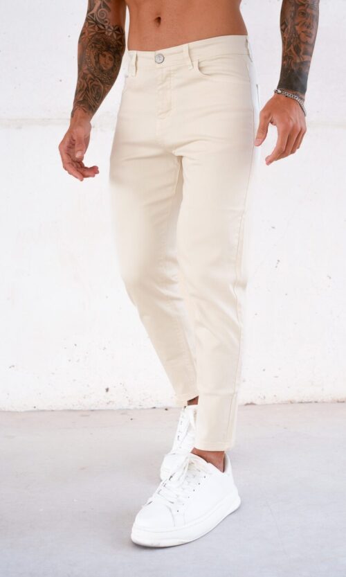 CALÇA SARJA TAPERED MEIO BRANCO